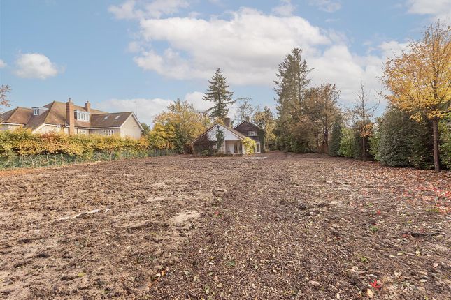 Property for sale in Park Avenue South, Harpenden