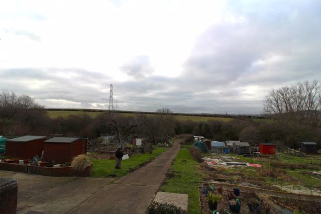 26 Victoria Drive, Southdowns, Dartford photo 4
