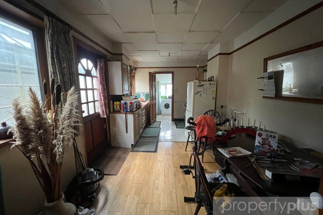 12, David Street, Tonypandy photo 3