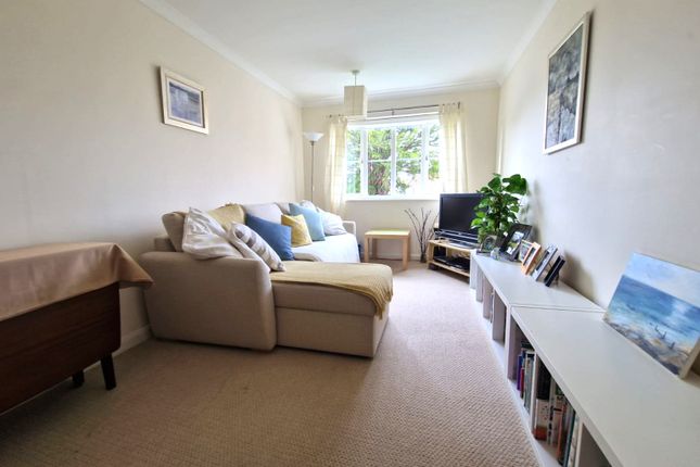 11 Haven Manor, 51 Shore Road, Shore Road, Warsash photo 2