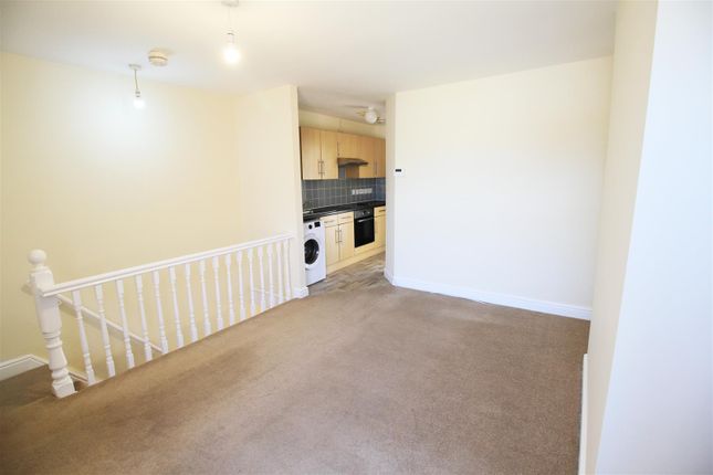 10, Smallman Road, Crewe photo 4