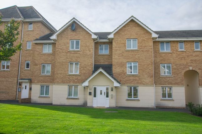 2 bed flat for sale in Lloyd Close, Cheltenham