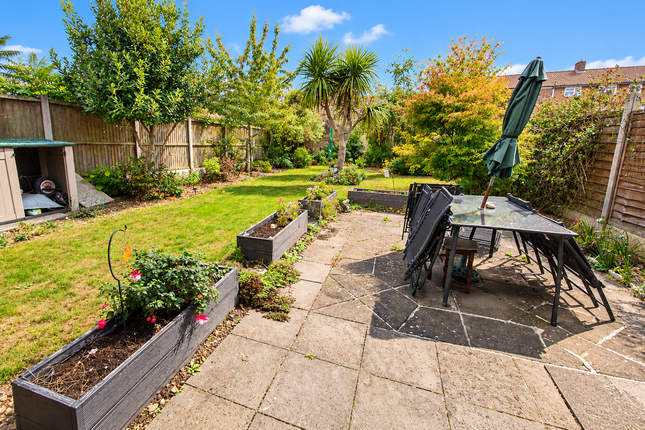 97, Tamar Drive, Aveley photo 4