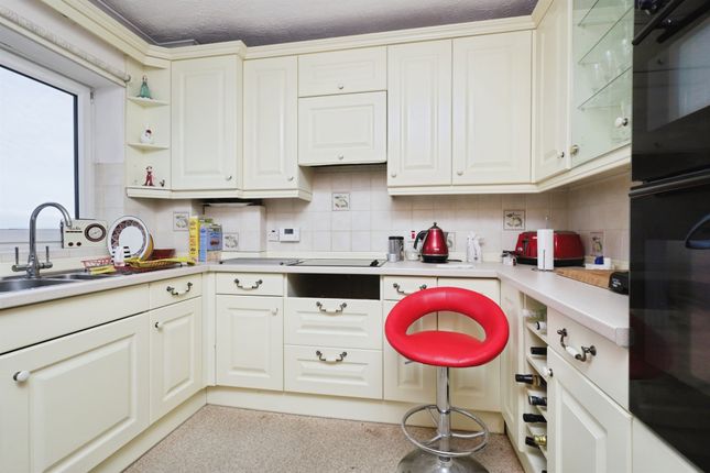 Flat 5, St. Johns House, 28, St. Johns Road, Eastbourne photo 4