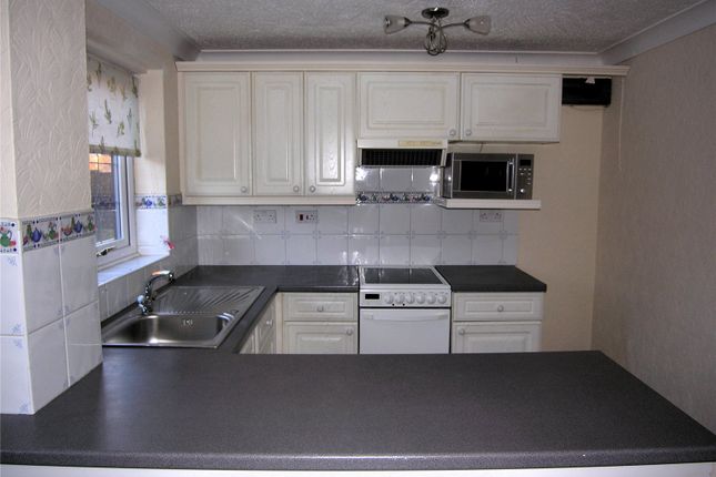 25, Chaffinch Drive, Worcestershire photo 4