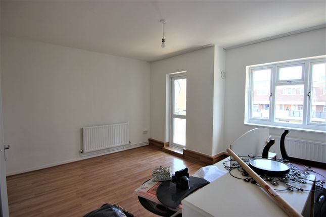 Flat 13, Sloane House, London photo 5