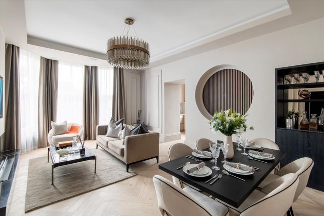 Flat for sale in Clydesdale Road, London