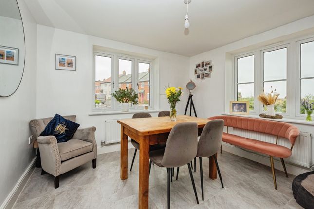 8, William Road, Weymouth photo 4
