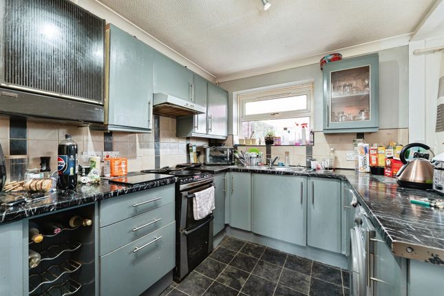 26, Heathcote Close, March photo 3