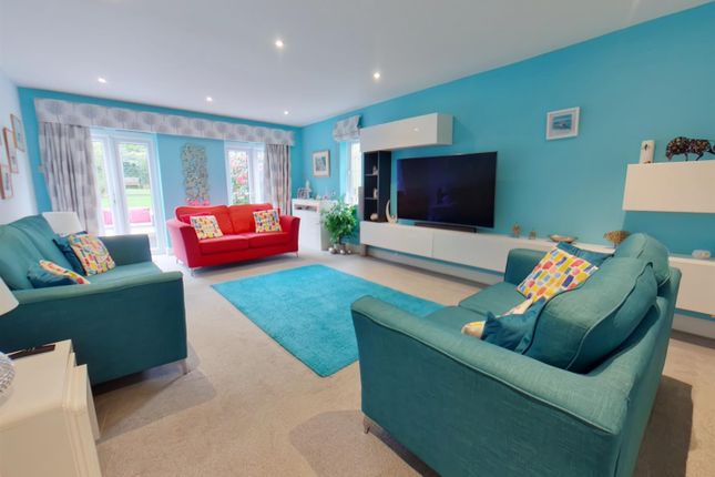 14, Knights Bank Road, Fareham photo 3