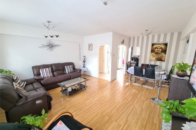 Thumbnail Flat to rent in Viceroy Close, East Finchley