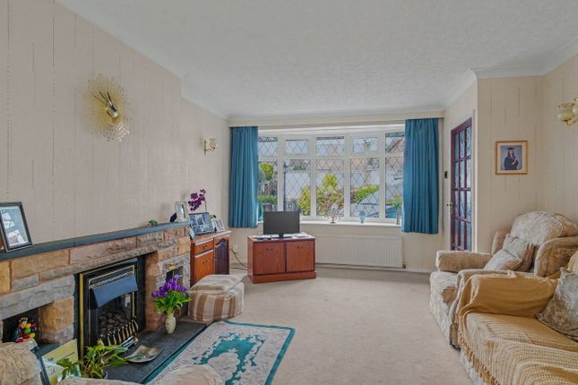 49, Oakwood Road, Birmingham photo 3
