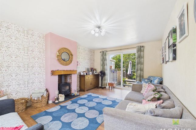 43, Callow Crescent, Shrewsbury photo 2