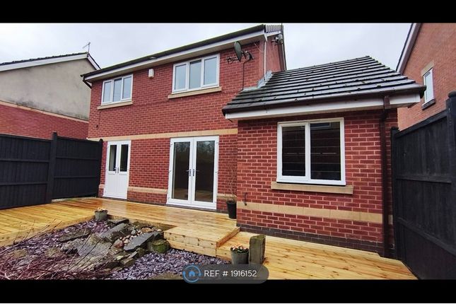 Shakespeare Close, Stoke-On-Trent photo 2