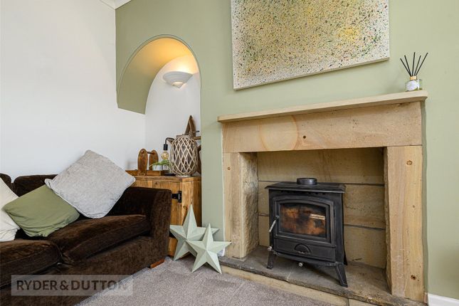 35, Hightown Lane, West Yorkshire photo 4