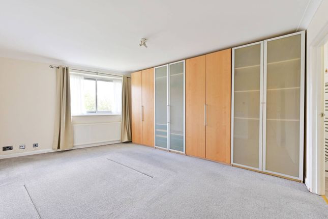 Flat to rent in The Downs, Wimbledon, London