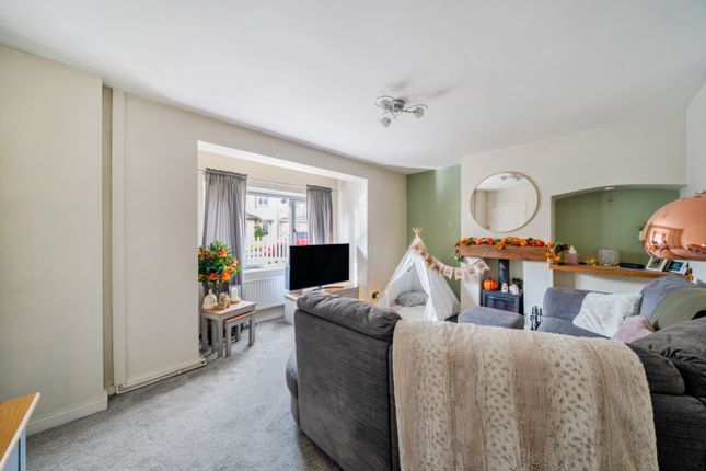 2, Eastchurch Road, Sleaford photo 2