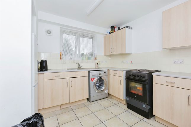 1, Calgary Road, Leicester photo 3