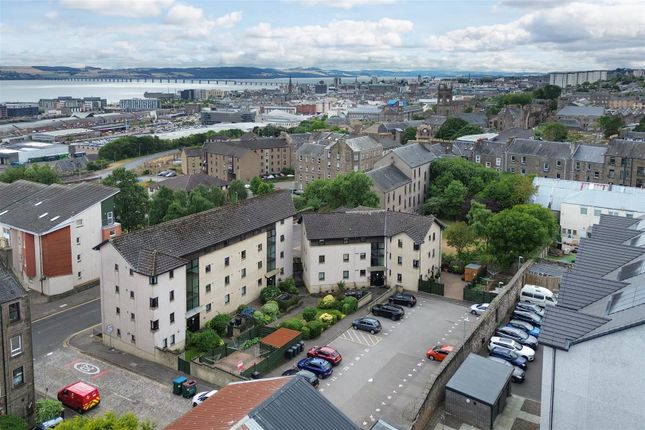 Flat 7, 34, Arbroath Road, Dundee photo 2