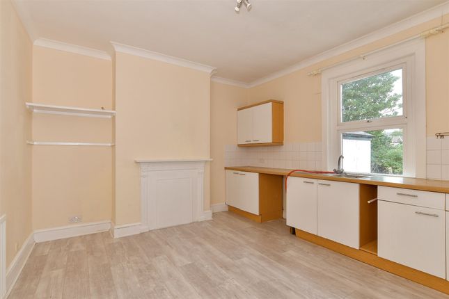 207B, Canterbury Street, Gillingham photo 2