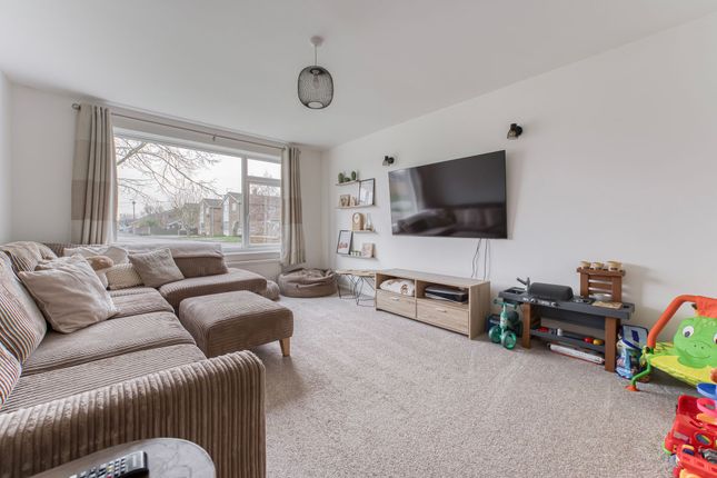 68 Sands Lane, Lowestoft photo 4