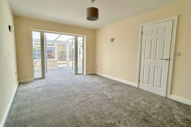 27, Broomfield Road, Newport photo 3