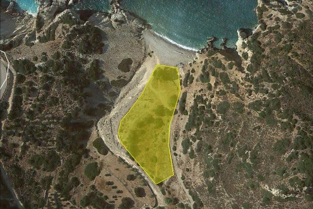 Land for sale in Istro 721 00, Greece