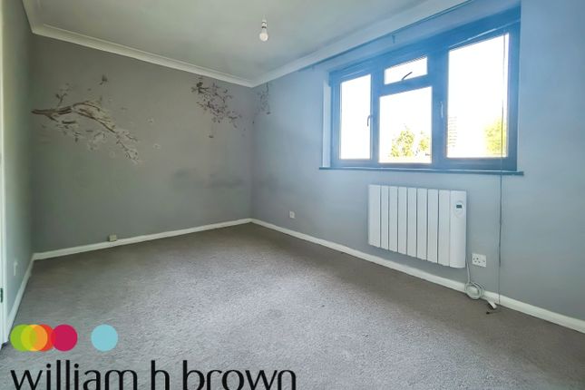 15, Sea King Crescent, COLCHESTER photo 3