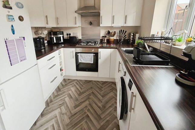 48, Thorndike Way, Burnham - On - Sea photo 4
