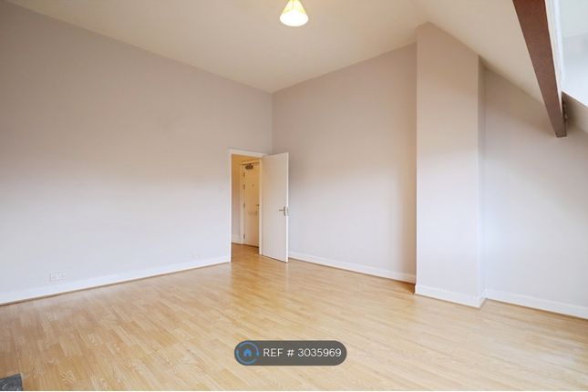 Flat F, Park Avenue, Roundhay, Leeds photo 4