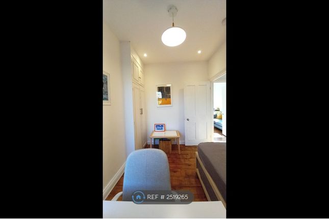 Bedroom 3 - View 1