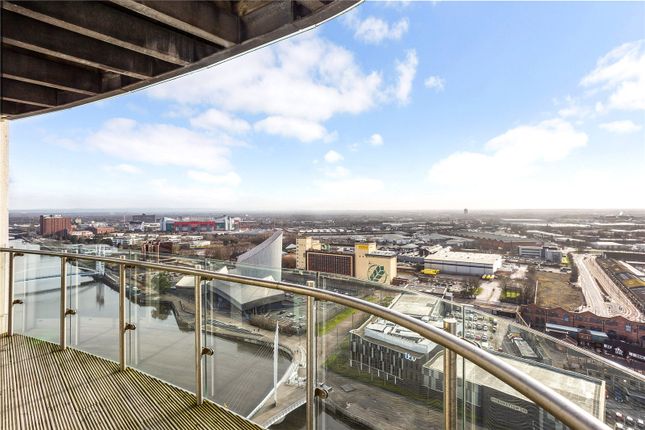 Flat for sale in The Heart, Blue, Media City UK, Salford, Greater Manchester