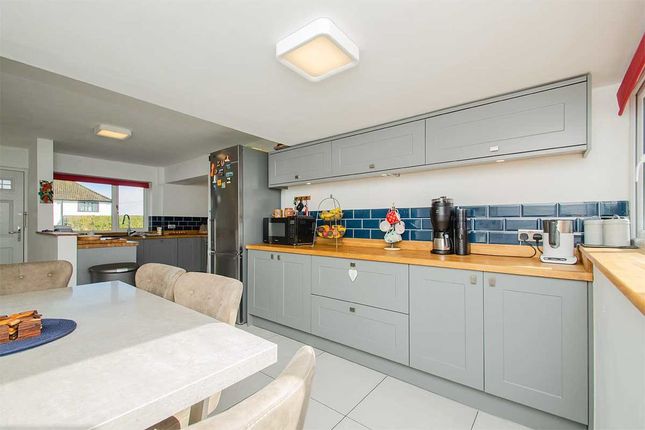 2, Giddywell Lane, Rugeley photo 2