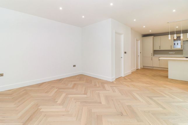 Fieldview, Bell Lane, Abbots Langley photo 4