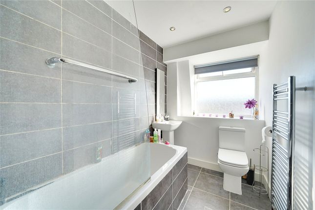 End terrace house for sale in Uplands Park Road, Enfield