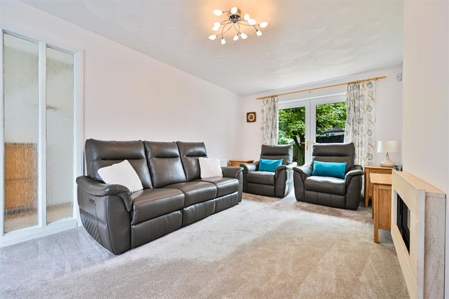 32, North Avenue, Carluke photo 4