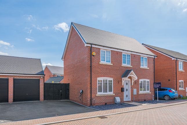 Detached house to rent in Sycamore Gardens, Meon Vale, Stratford-Upon-Avon