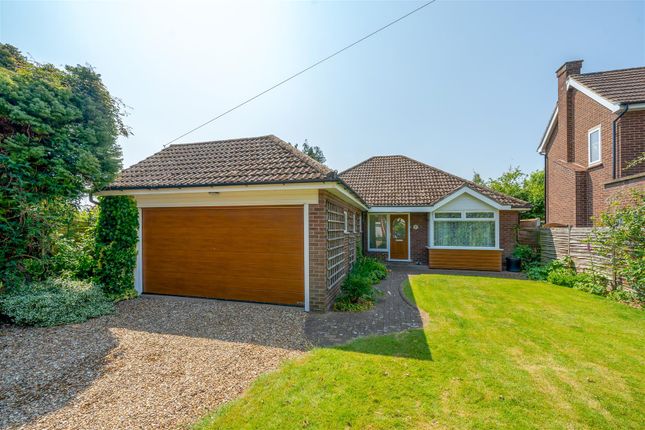Thumbnail Detached bungalow for sale in Balmoral Avenue, Bedford