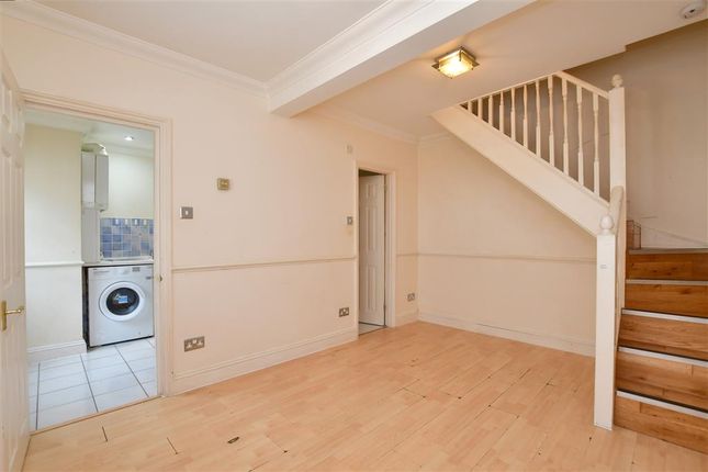 Thumbnail Terraced house for sale in Regency Square, Brighton, East Sussex