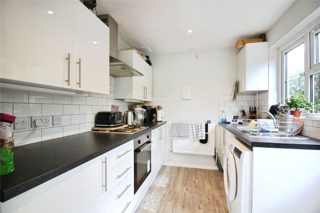 11, Condor Close, Reading photo 3