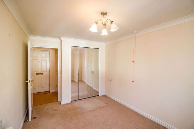 Flat for sale in Ormond House, Rochford