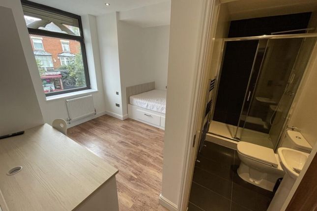 Flat 2, 2B, Westcotes Drive, Leicester photo 3