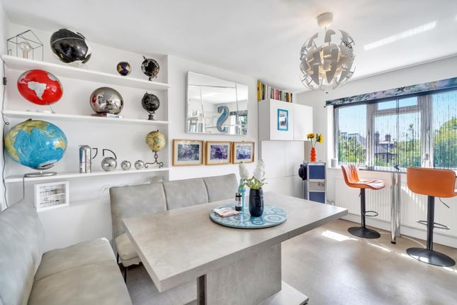 FFF, 25, South Vale, London photo 4