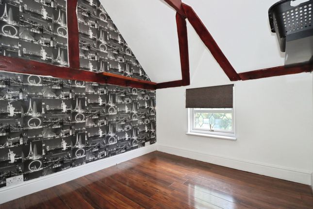 Flat 2, Frenchay House, 50, Frenchay Park Road, Somerset photo 4