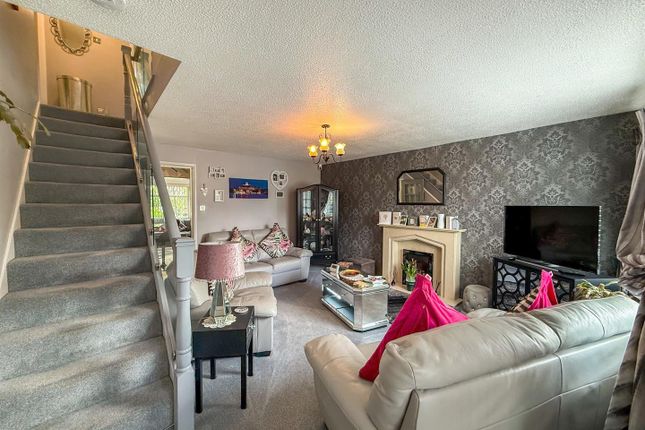 59, Berwick Road, Buxton photo 3