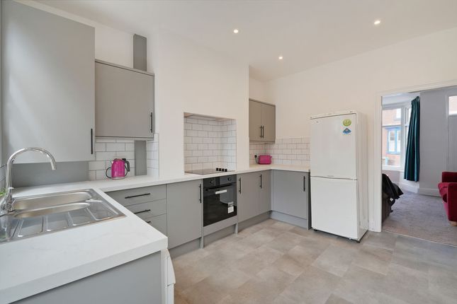 14, Pinner Road, Sheffield photo 4