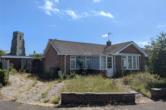 2-bed house on 12, Dawn Crescent, North Walsham, £230,000