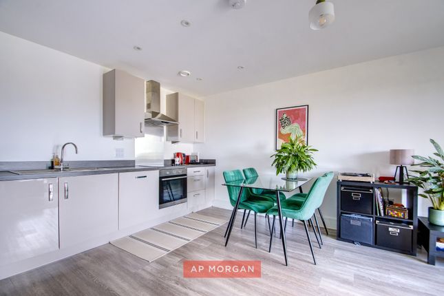 Flat 44, Birmingham photo 2