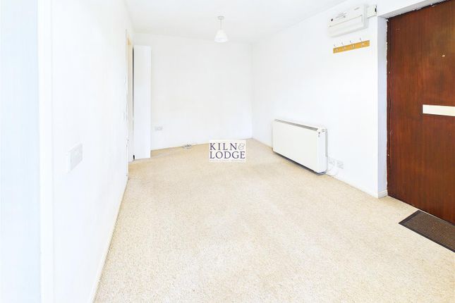 5 Wingrove Court, Broomfield Road, Chelmsford photo 4