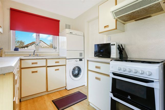 23, Station Road, Glasgow photo 4